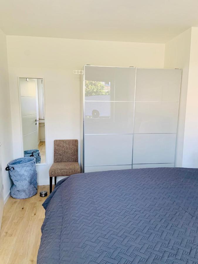 Skandi-Home Wohnung Ruhige Lage Neu - Duesseldorf Nord エクステリア 写真